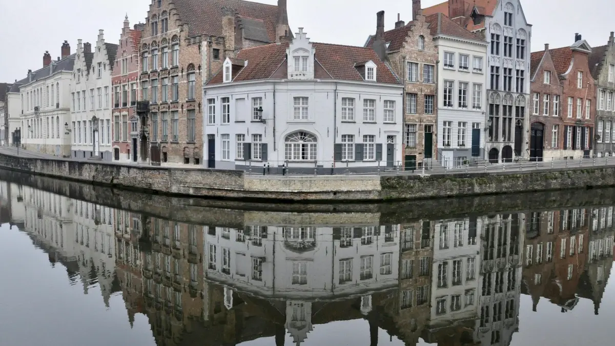 Burundi advertisers: Find Denmark LinkedIn creators fast