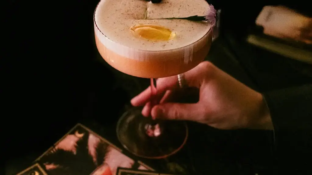 Inyigisho ngufi yerekana uko abamamaza bo mu Burundi bashobora kubona no gukorana na Shopee creators muri Montenegro ku product seeding, hamwe n'amayeri, amasoko n'ibikoresho.