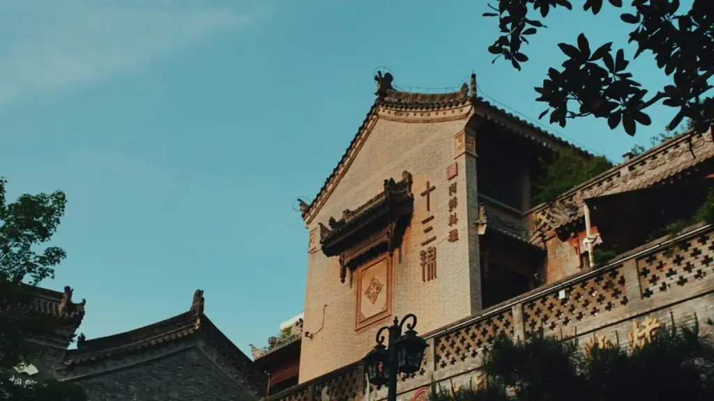 Uburyo bwihuse kandi bwizewe bwo kubona abayemeye ku Etsy mu Italie kugira ngo ubashyiremo PR packages n'inyungu z’ubucuruzi.