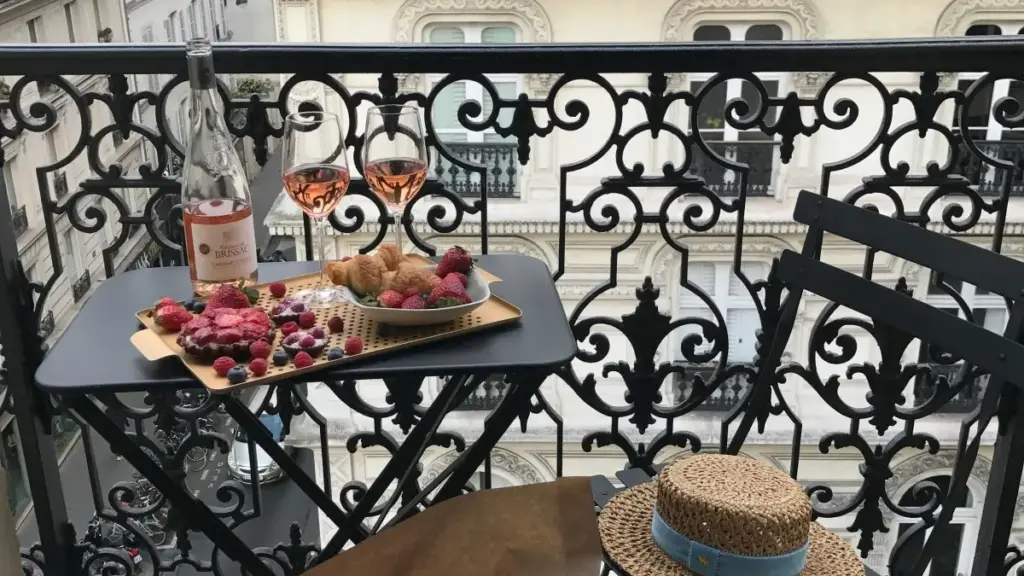 Inyigisho y'imbonerahamwe n'ingamba z'ukuntu abamamaza mu Burundi bashobora kubona no guhanganira na micro‑influencers kuri Douyin muri Côte d’Ivoire.